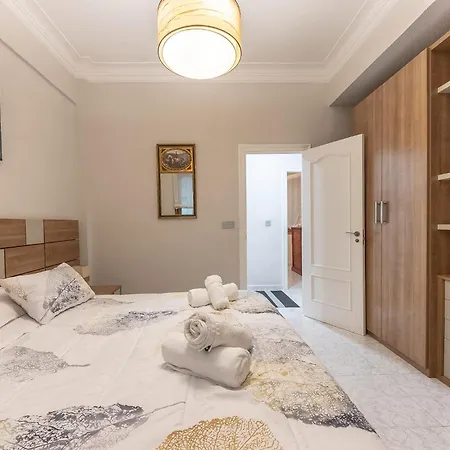 Apartmán En El Mismo Corazon Del Casco Viejo *